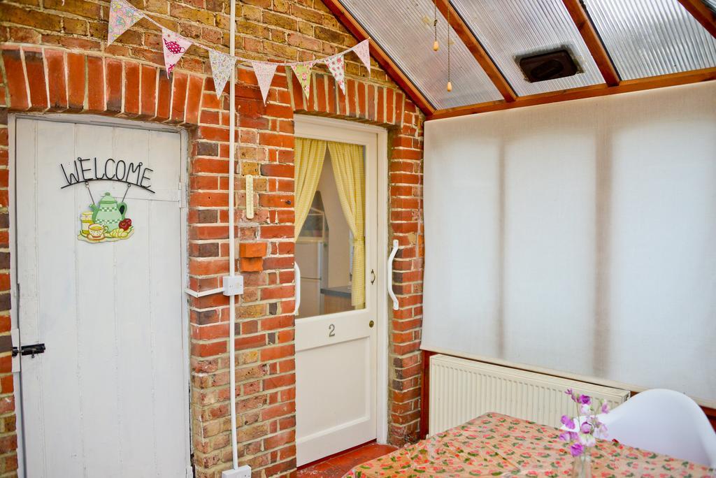 Queens Apartment Worthing Dış mekan fotoğraf