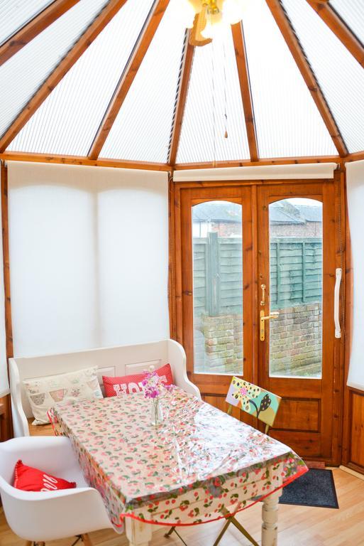 Queens Apartment Worthing Dış mekan fotoğraf
