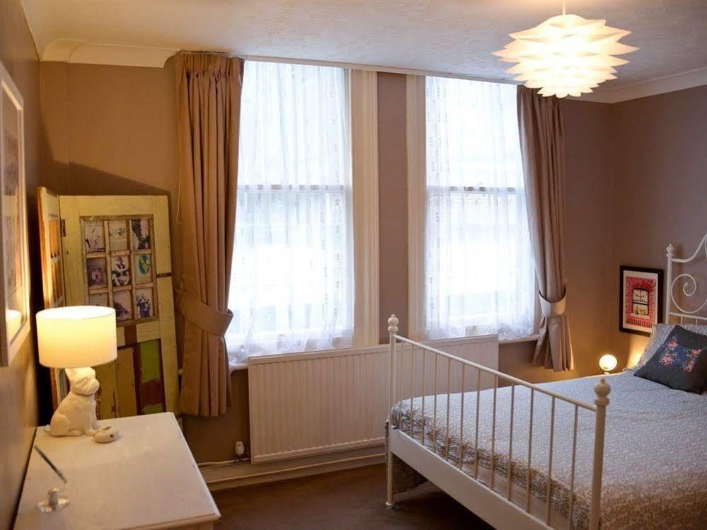 Queens Apartment Worthing Dış mekan fotoğraf